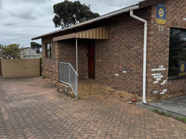 House for rent in Da Gama Park, City of Cape Town