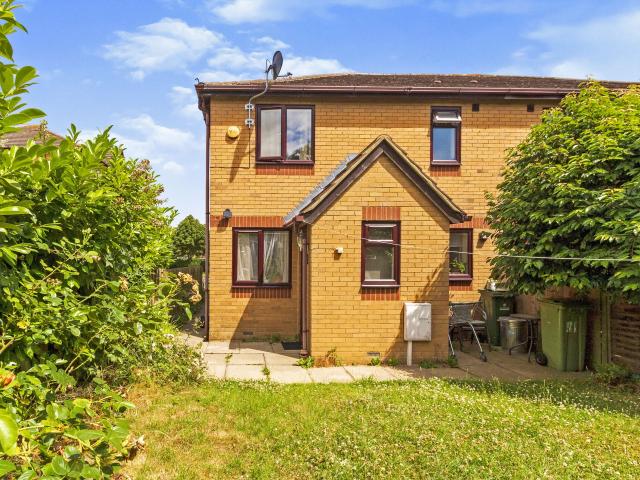 House for rent in Shenley Brook End, Milton Keynes