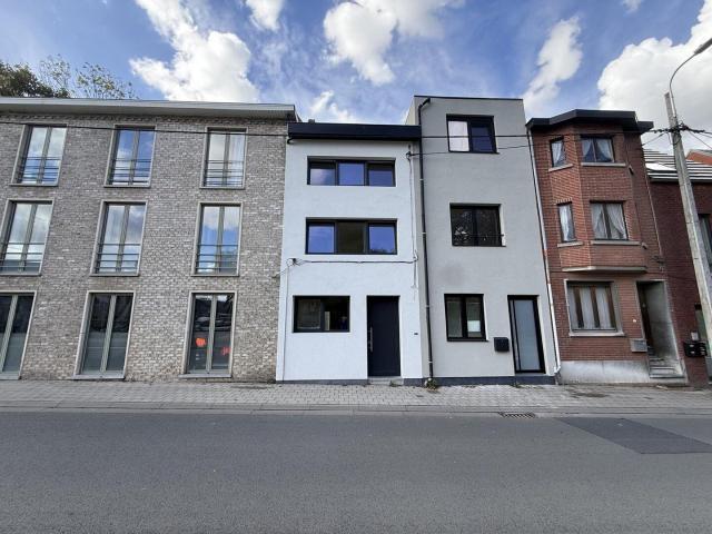 Maison location à Lede