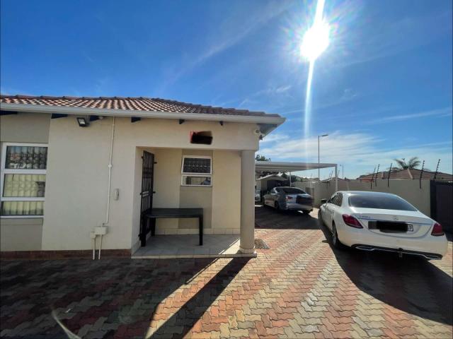 House for rent in Akasia, Gauteng