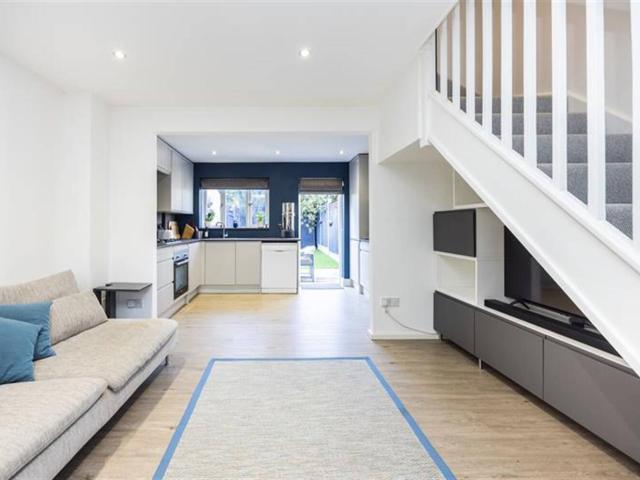 House for rent in Canning Town, Greater London