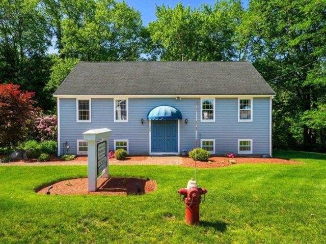 House for sale in Topsfield, Massachusetts