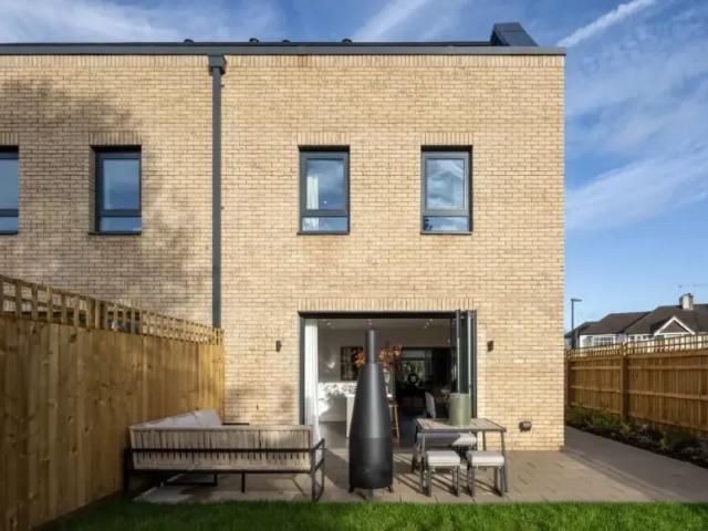 House for sale in Strawberry Hill, Greater London