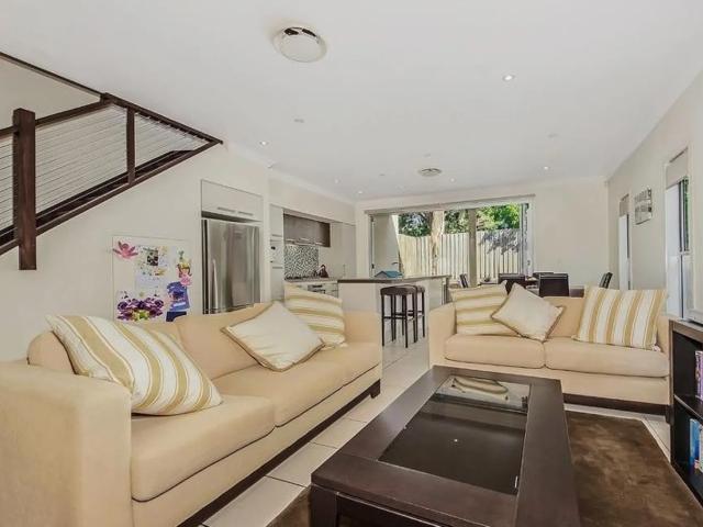 House for rent in Coorparoo, Greater Brisbane