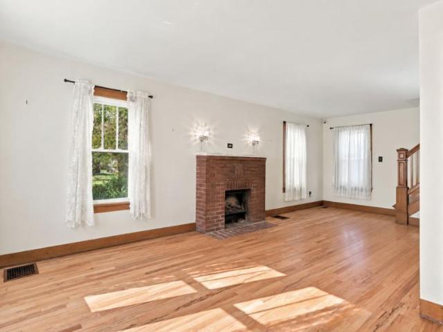 House for sale in Twin Orchard, Town of Vestal