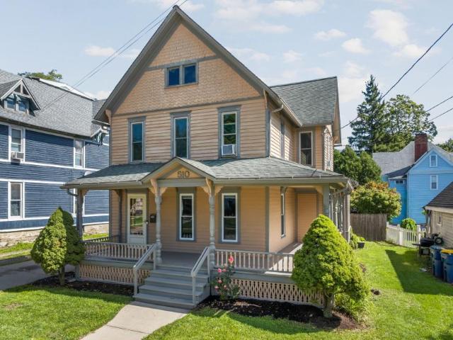 House for sale in Waverly, Town of Barton