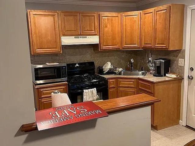 House for sale in West Hempstead, Nassau County