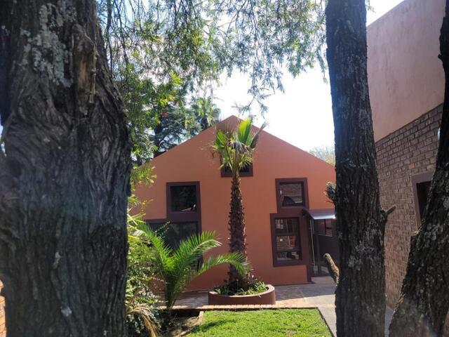 House for rent in Waterkloof, Gauteng