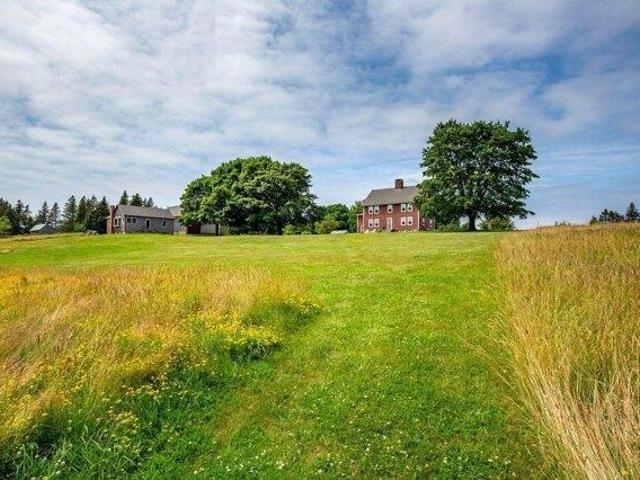 House for sale in North Haven, Maine
