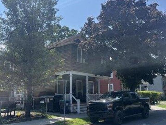 House for sale in Saratoga, New York