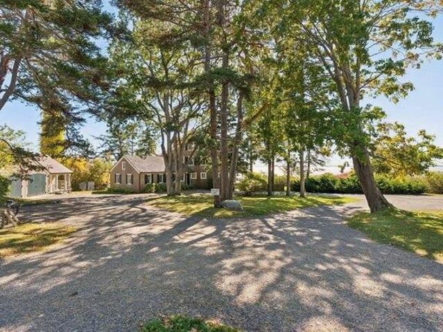 House for sale in Scarborough, Cumberland County