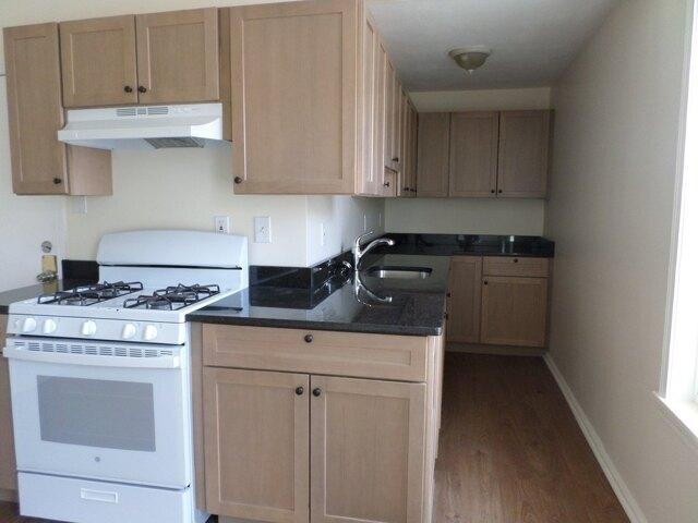 House for sale in Box District, Chelsea