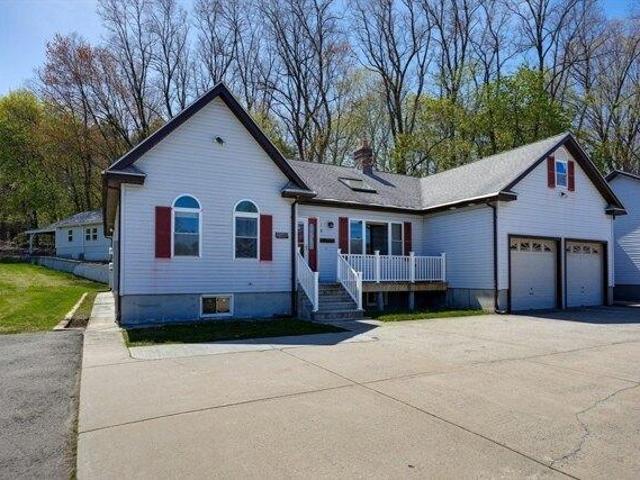 House for sale in Hudson, Massachusetts