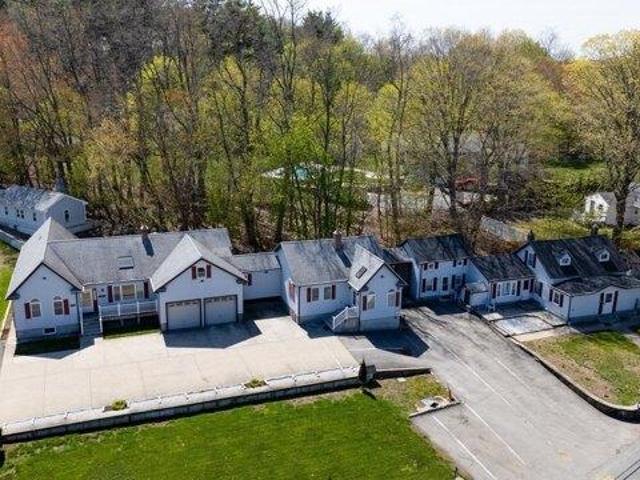 House for sale in Hudson, Massachusetts