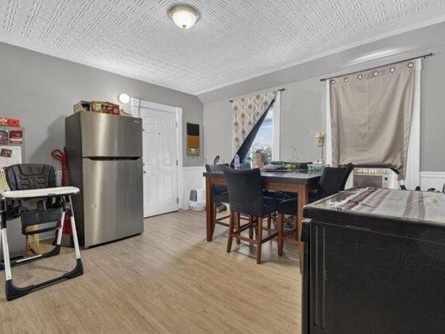 House for sale in West Side, Manchester
