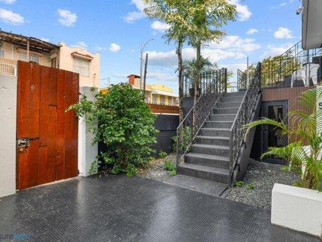 House for sale in San Juan