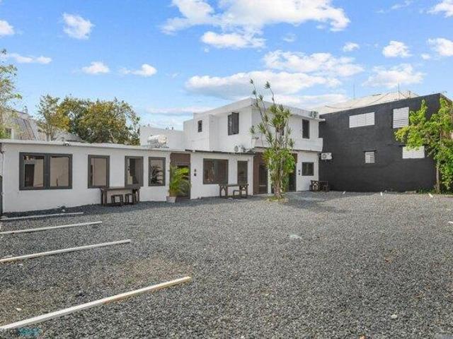 House for sale in San Juan