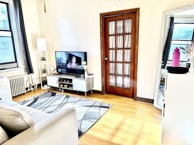 House for sale in Hudson, New Jersey