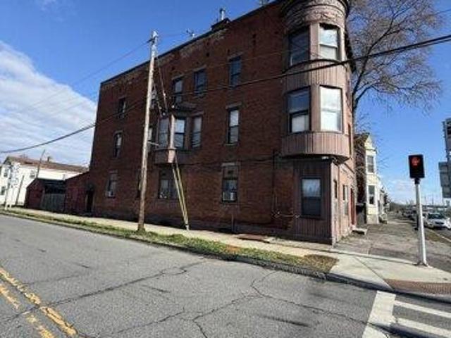 House for sale in Watervliet, New York