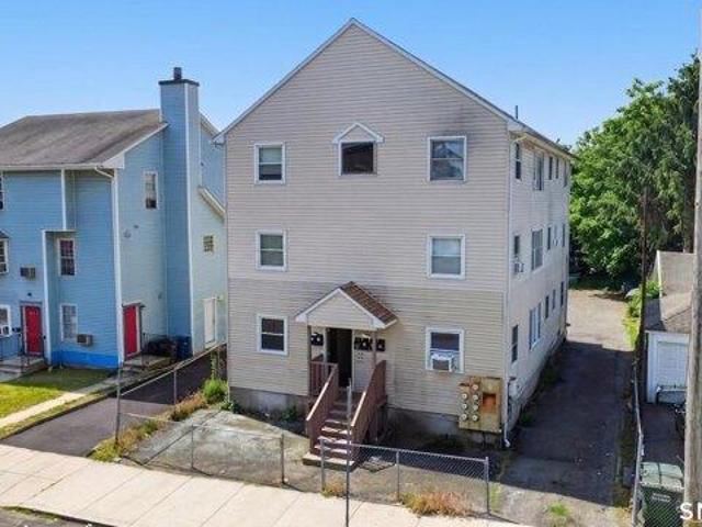 House for sale in Bridgeport, Connecticut