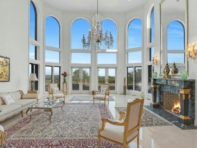 House for sale in Cedar Grove, New Jersey