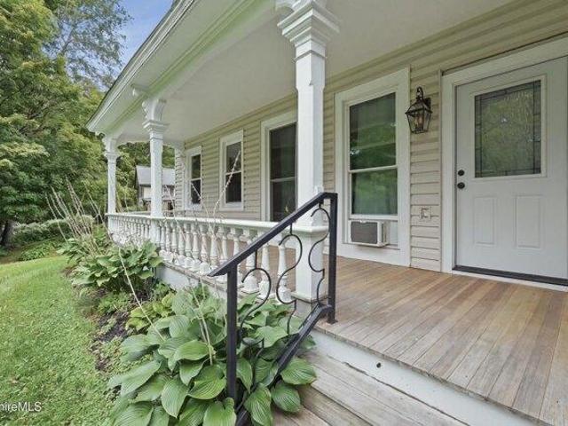 House for sale in East Lee, Lee