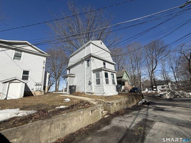 House for sale in Putnam, Connecticut