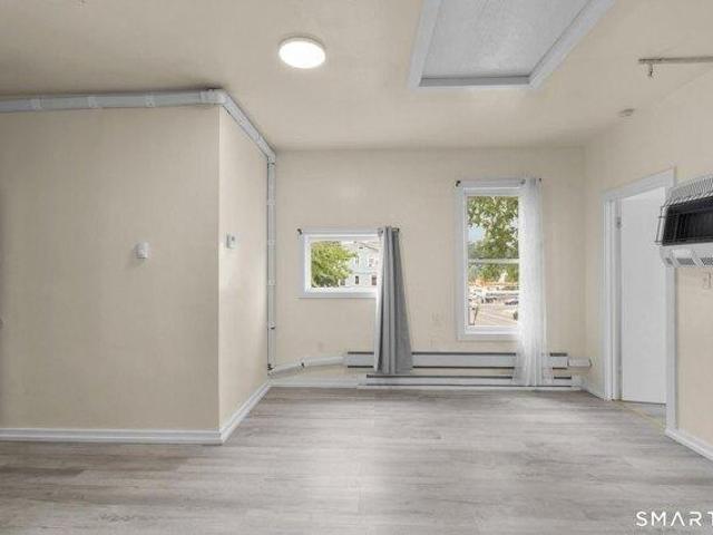 House for sale in Waterbury, Connecticut