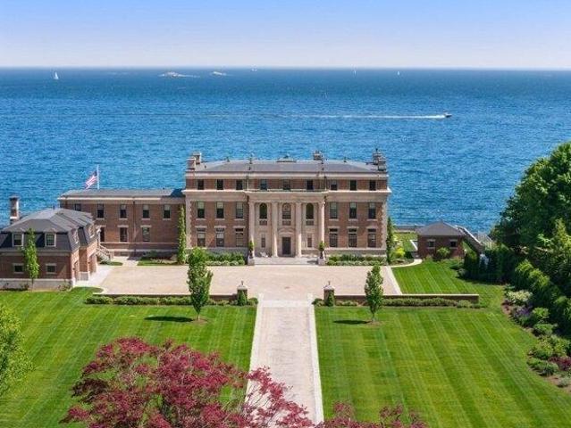 House for sale in Beverly, Massachusetts