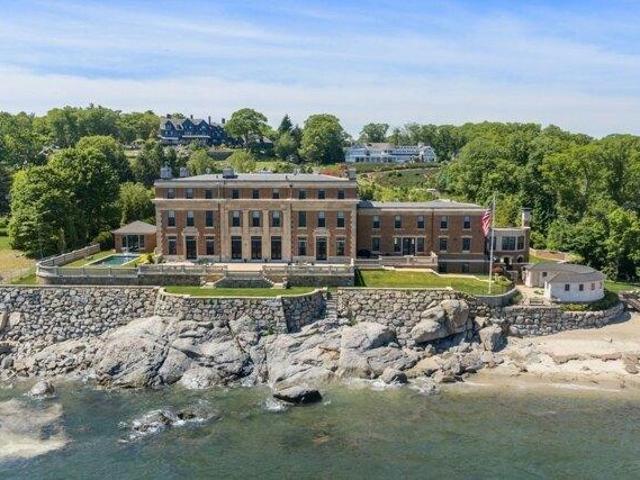 House for sale in Beverly, Massachusetts