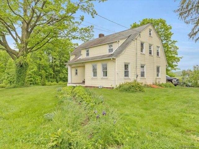 House for sale in Durham, Connecticut