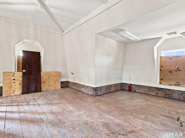House for sale in New Haven, Connecticut