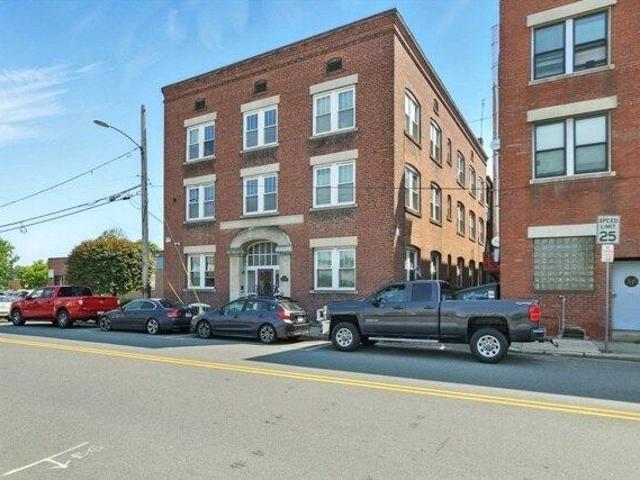 House for sale in Greenfield, Massachusetts