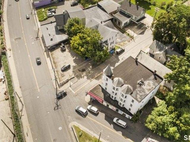 House for sale in Waterbury, Connecticut