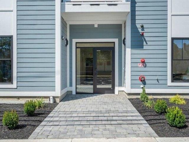 House for sale in Everett, Massachusetts