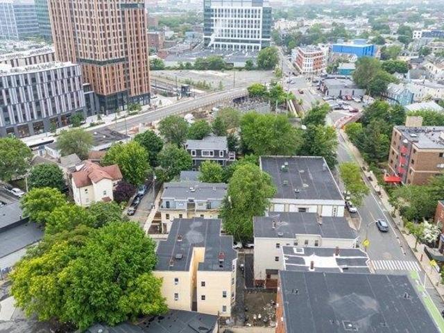 House for sale in Somerville, Massachusetts