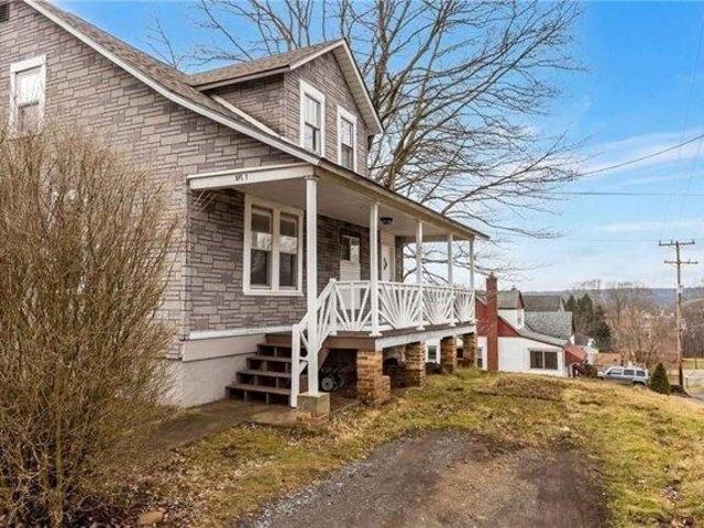 House for sale in Beaver, Pennsylvania