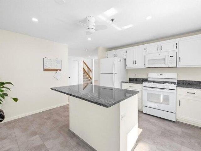 House for sale in Atkinson, Rockingham County