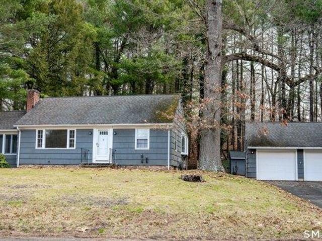 House for sale in Avon, Connecticut