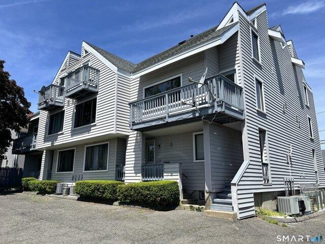 House for sale in Bridgeport, Connecticut
