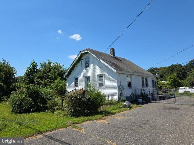 House for sale in Cedarville, New Jersey