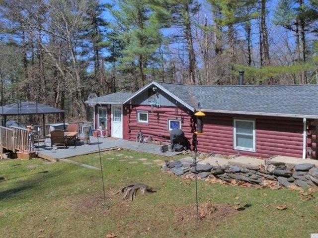 House for sale in New York