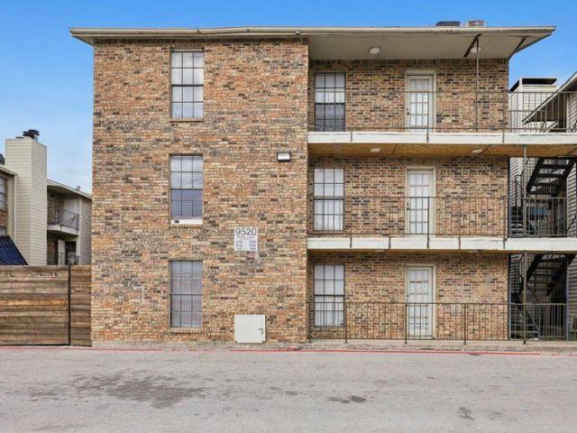 House for sale in Dallas, Texas