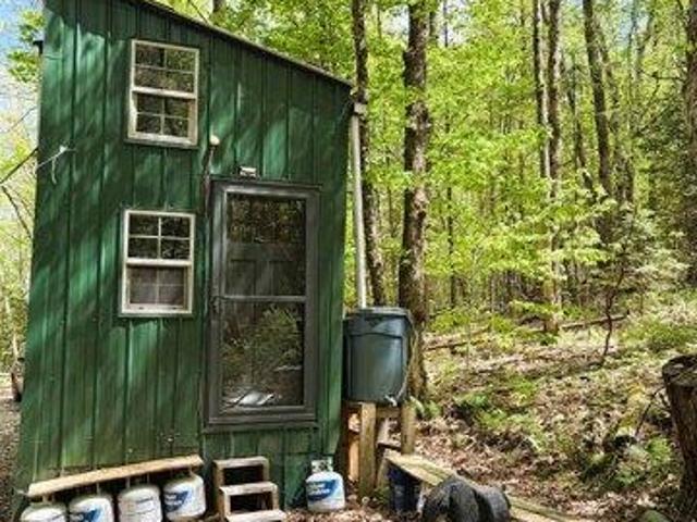 House for sale in Cushman, Dalton