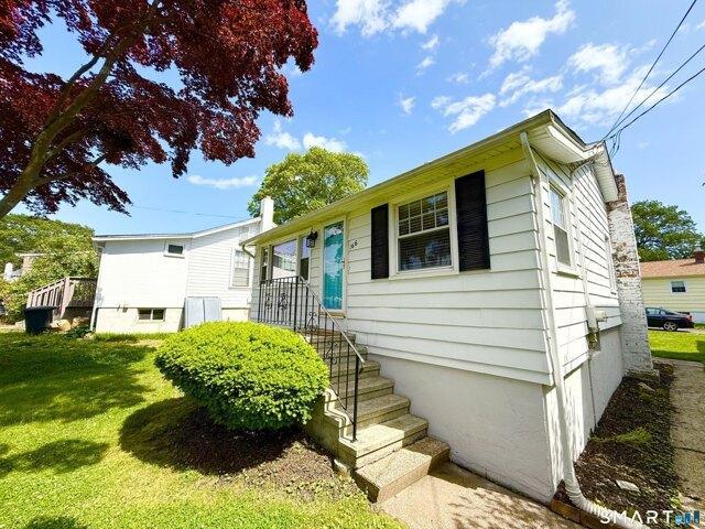 House for sale in Momauguin, East Haven