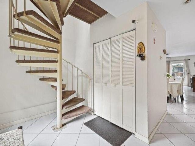 House for sale in Manalapan Township, Monmouth County
