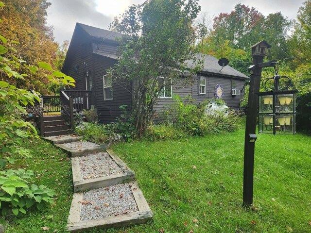 House for sale in Franklin Falls, Franklin