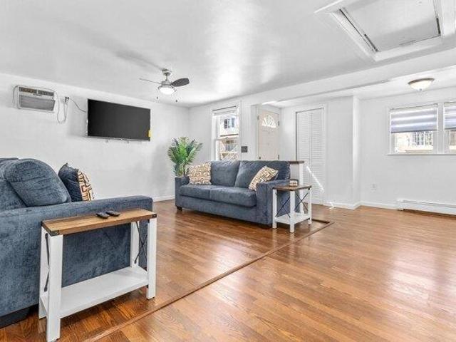 House for sale in Hudson, New Jersey