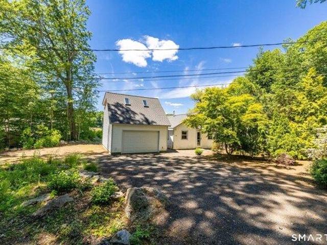 House for sale in Haddam, Connecticut