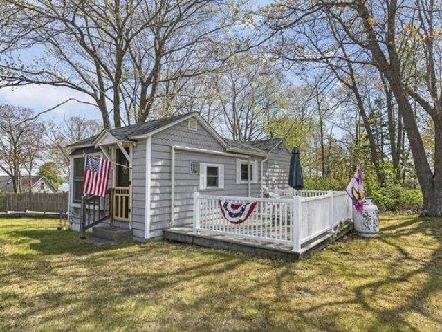 House for sale in Bailey Island, Maine